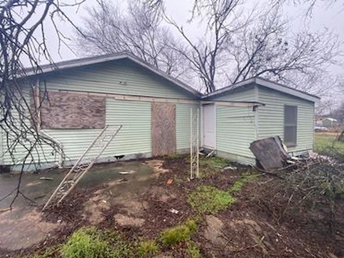 Sherman TX house facing foreclosure sold quickly for cash in 2023